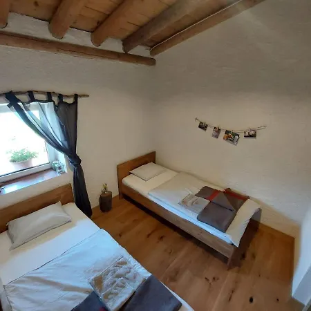 Alp Cottino, Halbpension Lodge Lugano