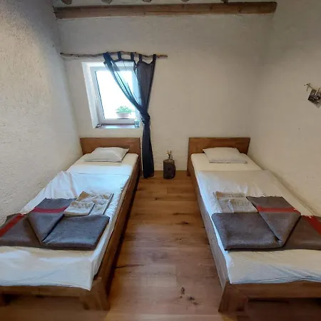Alp Cottino, Halbpension Lugano